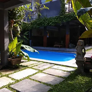 Kencana By Mahaputra Guest house